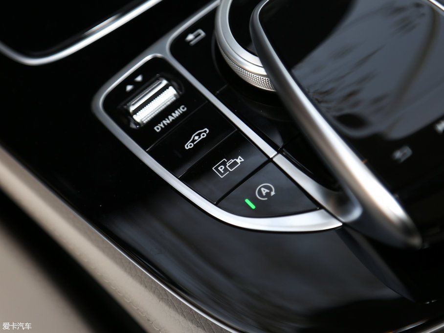 2017YE E 320L 4MATIC \