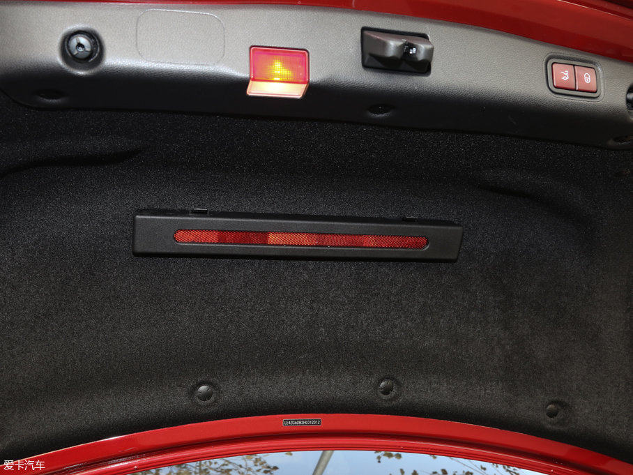 2017YE E 320L 4MATIC \