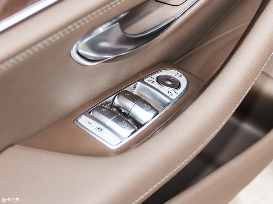 2017YE E 200L 4MATIC