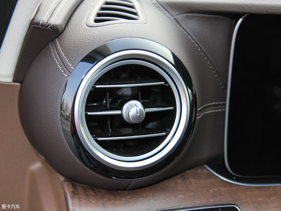 2017YE E 320L 4MATIC