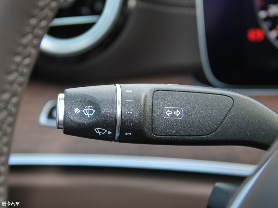 2017YE E 320L 4MATIC