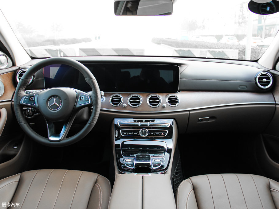 2017YE E 320L 4MATIC