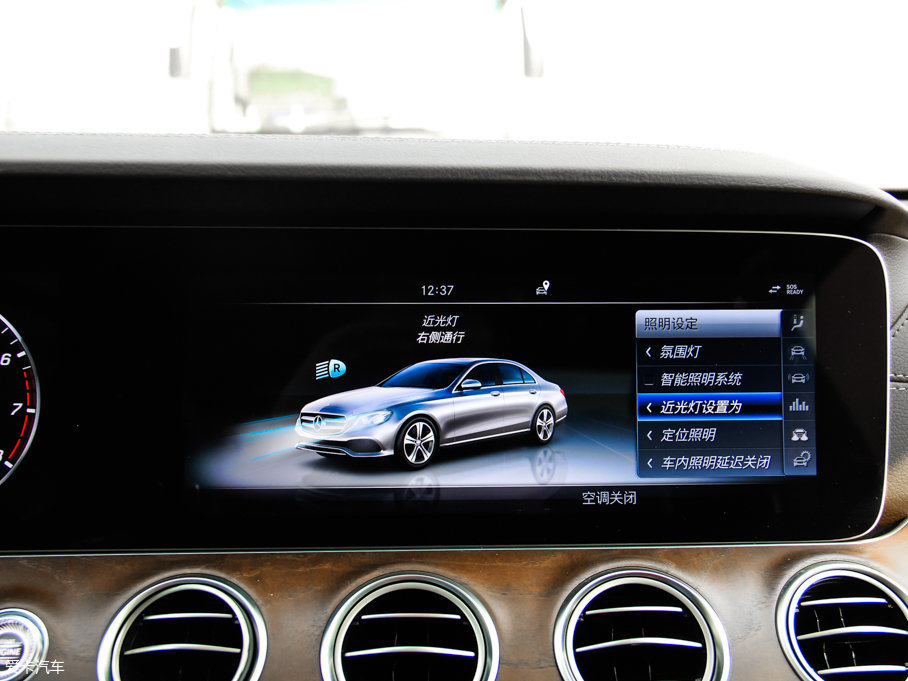 2017YE(j) E 320L 4MATIC