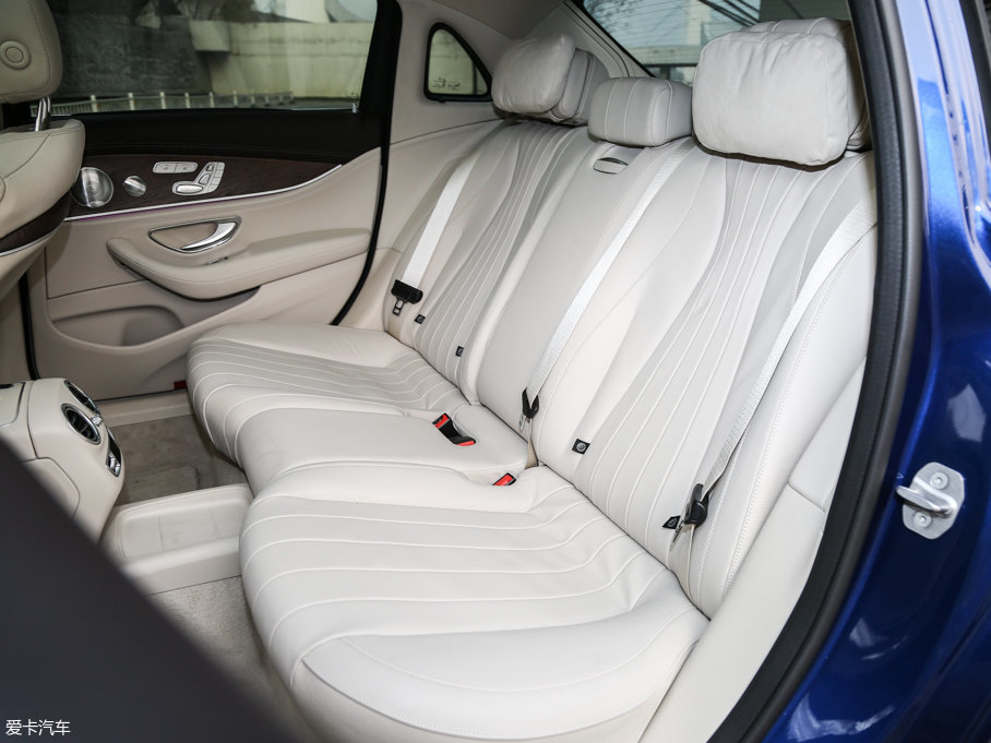 2017YE E 320L 4MATIC