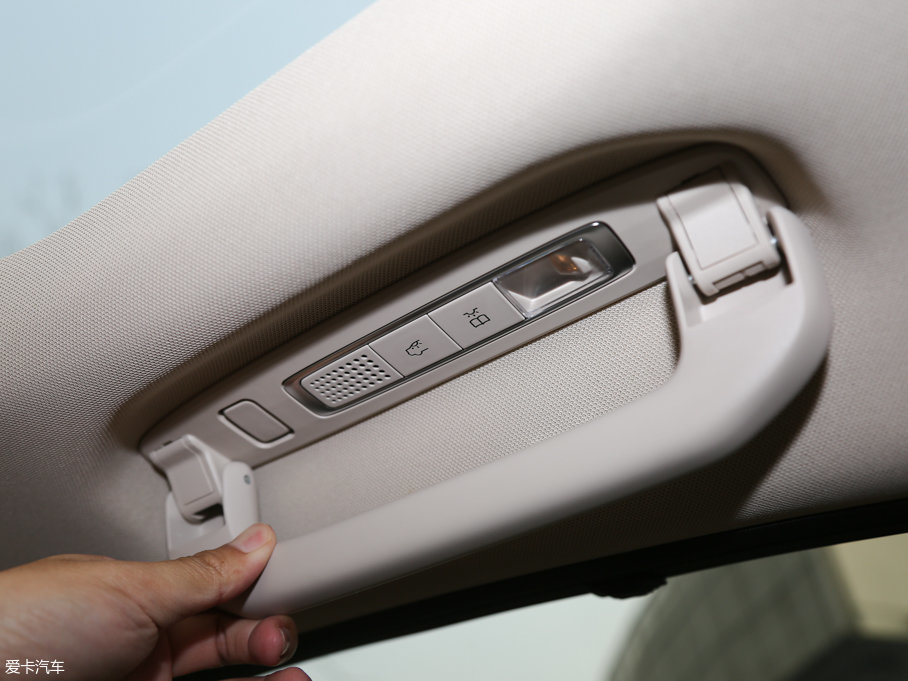 2017YE E 320L 4MATIC