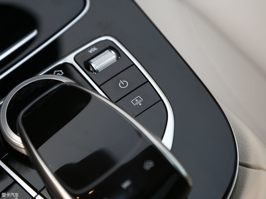 2017YE E 320L 4MATIC