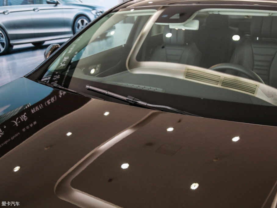 2017YE(j) E 300L \(yn)(dng)r(sh)