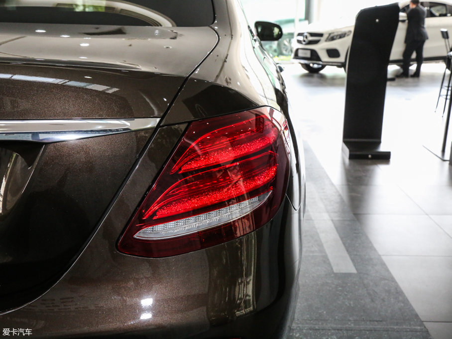 2017YE E 300L \ӕr