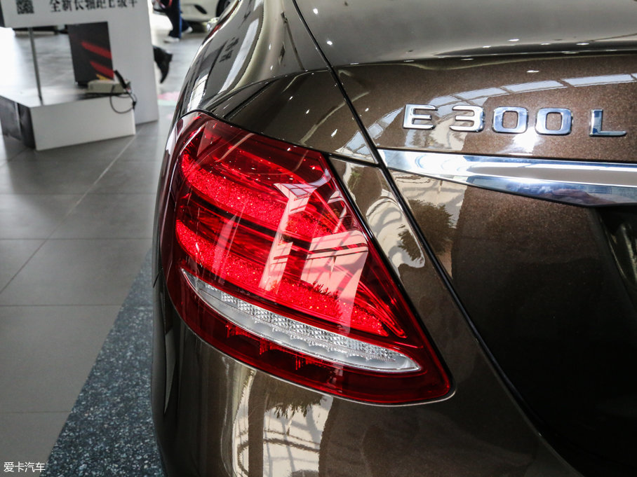 2017YE E 300L \ӕr