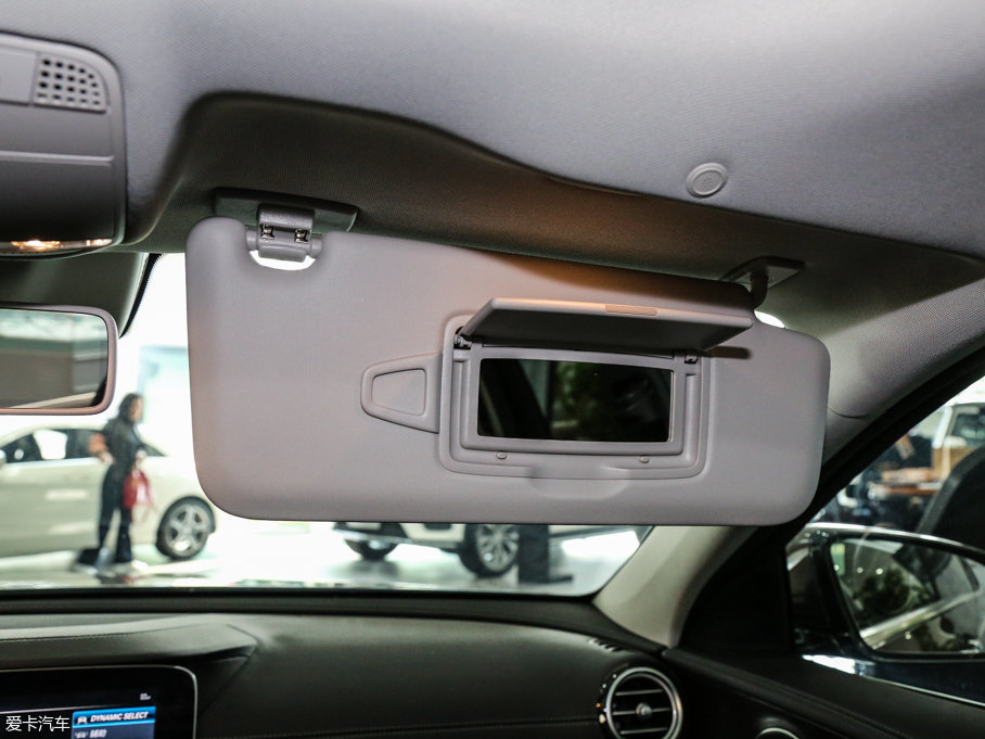 2017YE E 300L \ӕr