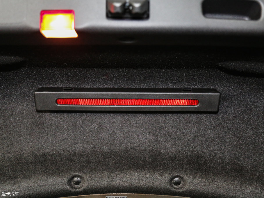 2017YE E 300L \ӕr