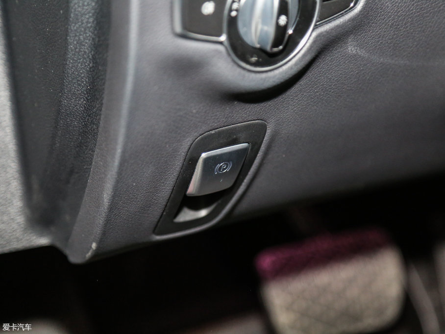 2017YE E 300L \ӕr