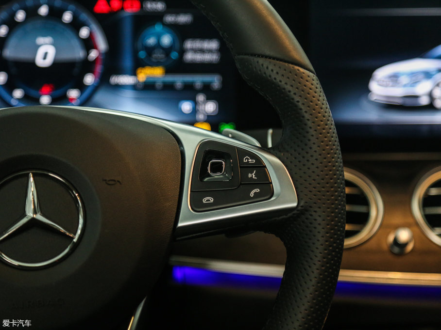 2017YE E 300L \(yn)(dng)r(sh)