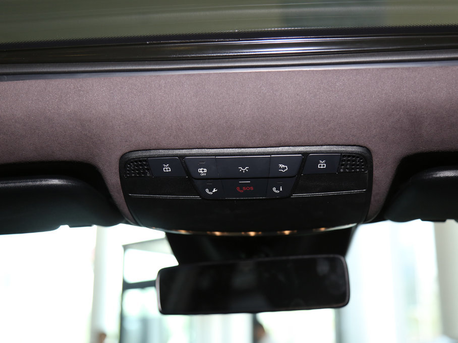 2017YE Ŀ E 300 \