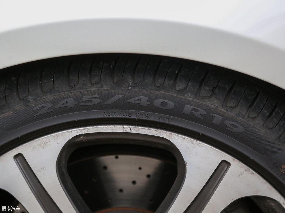 2017YE E 320L 4MATIC \