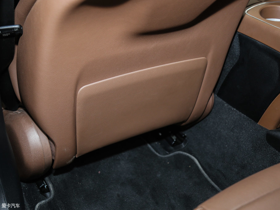 2017YE E 320L 4MATIC \