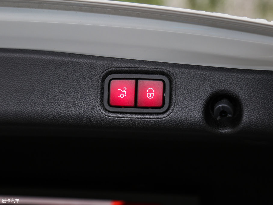 2017YE E 320L 4MATIC \