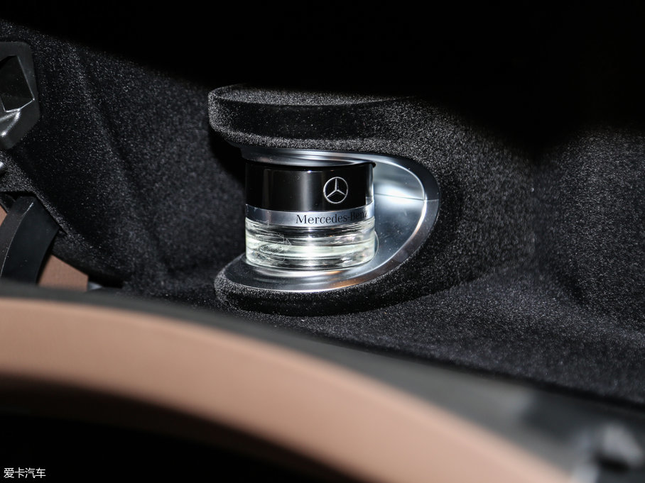 2017YE E 320L 4MATIC \