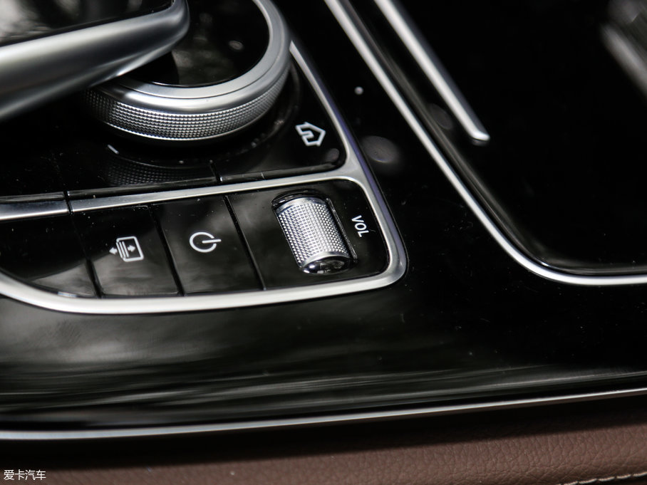 2017YE E 320L 4MATIC \