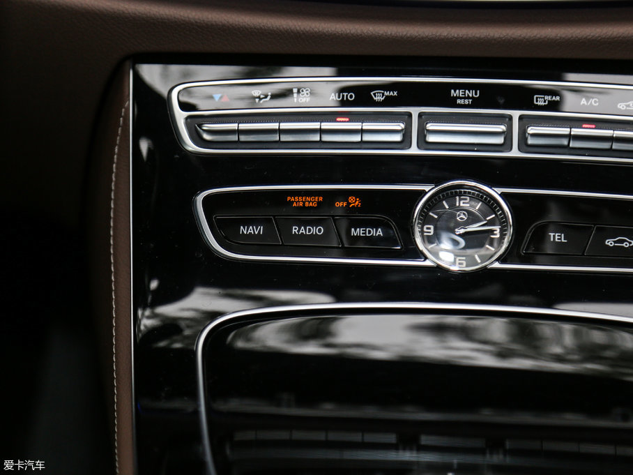 2017YE E 320L 4MATIC \