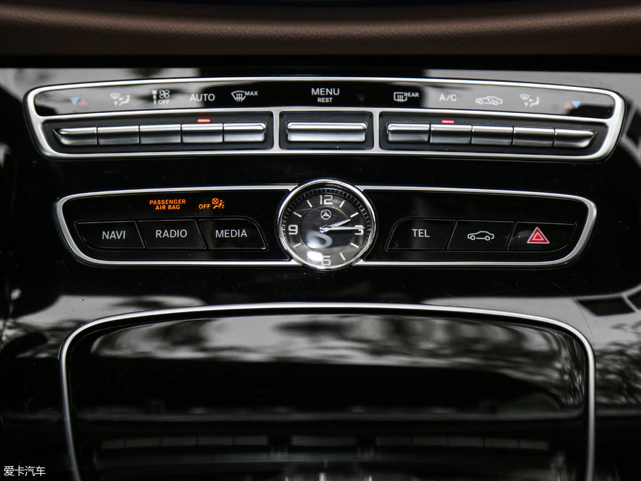 2017YE E 320L 4MATIC \