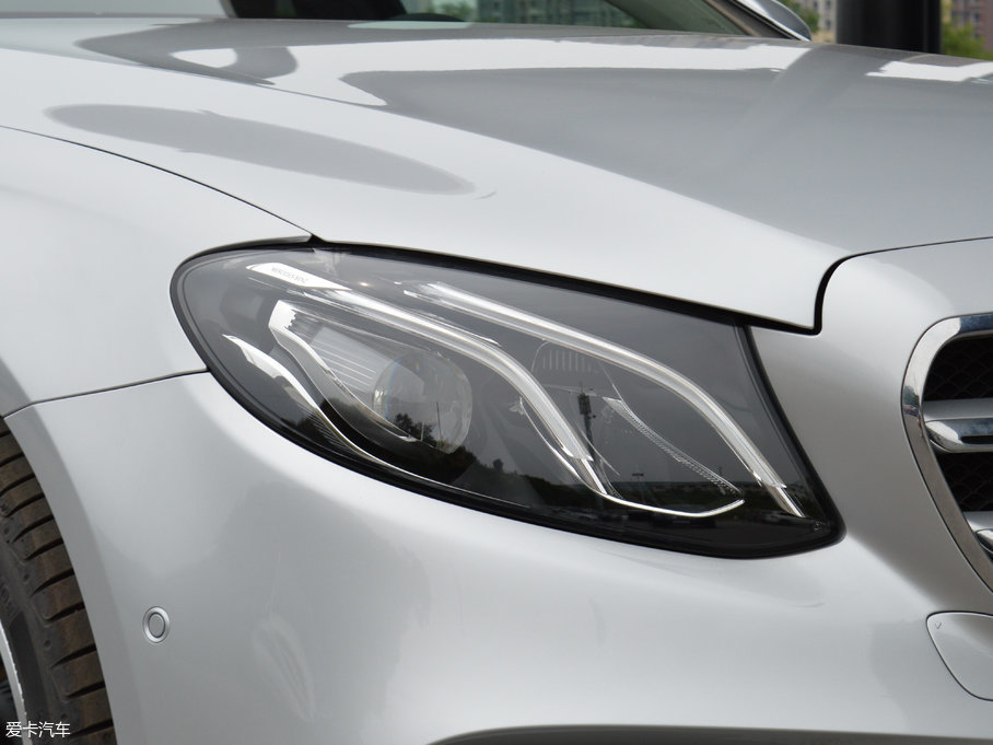 2017YE E 200L 4MATIC \