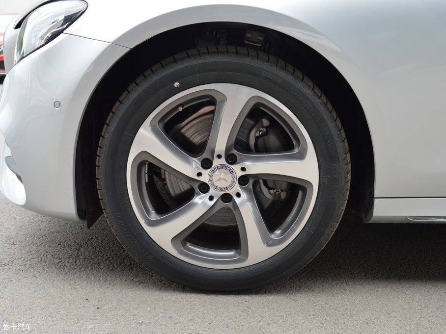 2017YE E 200L 4MATIC \