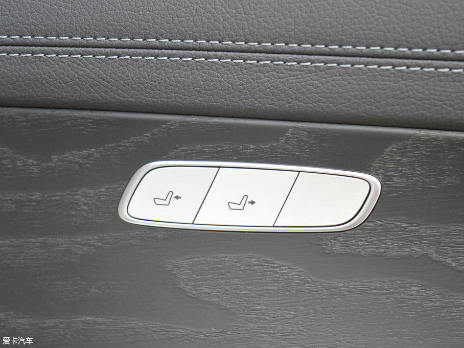 2017YE E 200L 4MATIC \