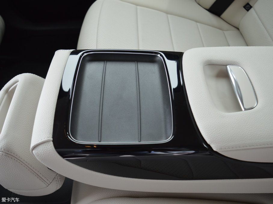 2017YE E 200L 4MATIC \