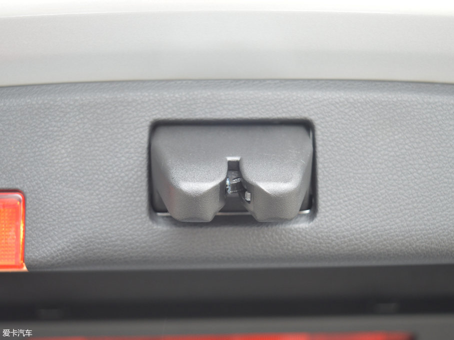 2017YE E 200L 4MATIC \