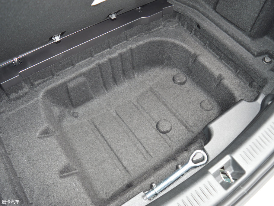 2017YE E 200L 4MATIC \