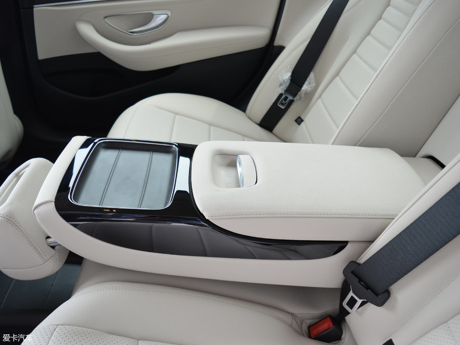 2017YE E 200L 4MATIC \