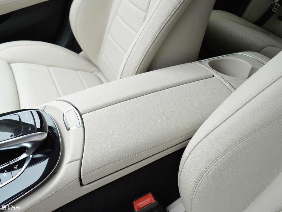 2017YE E 200L 4MATIC \