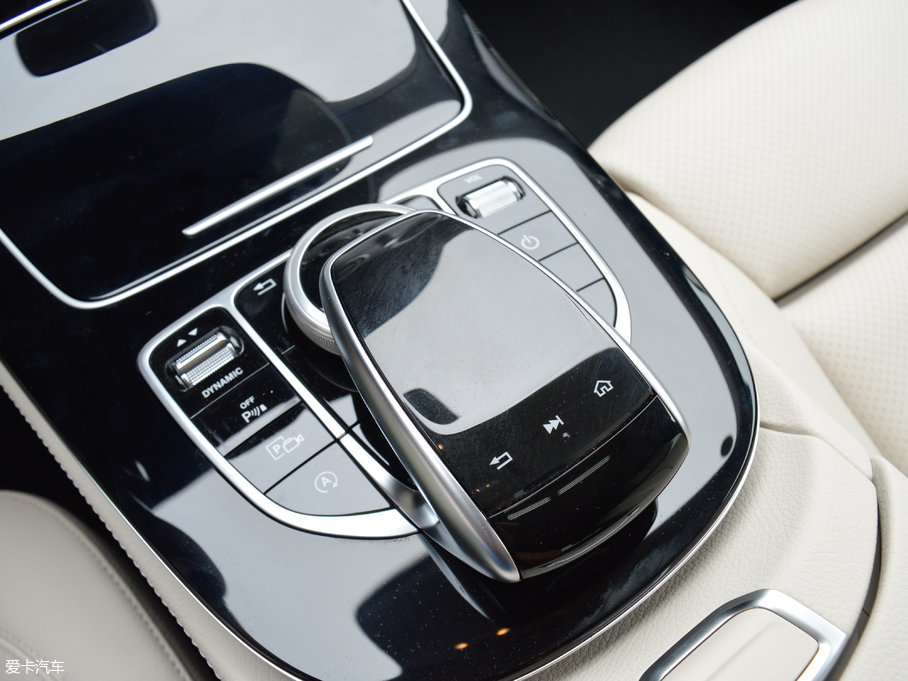 2017YE E 200L 4MATIC \