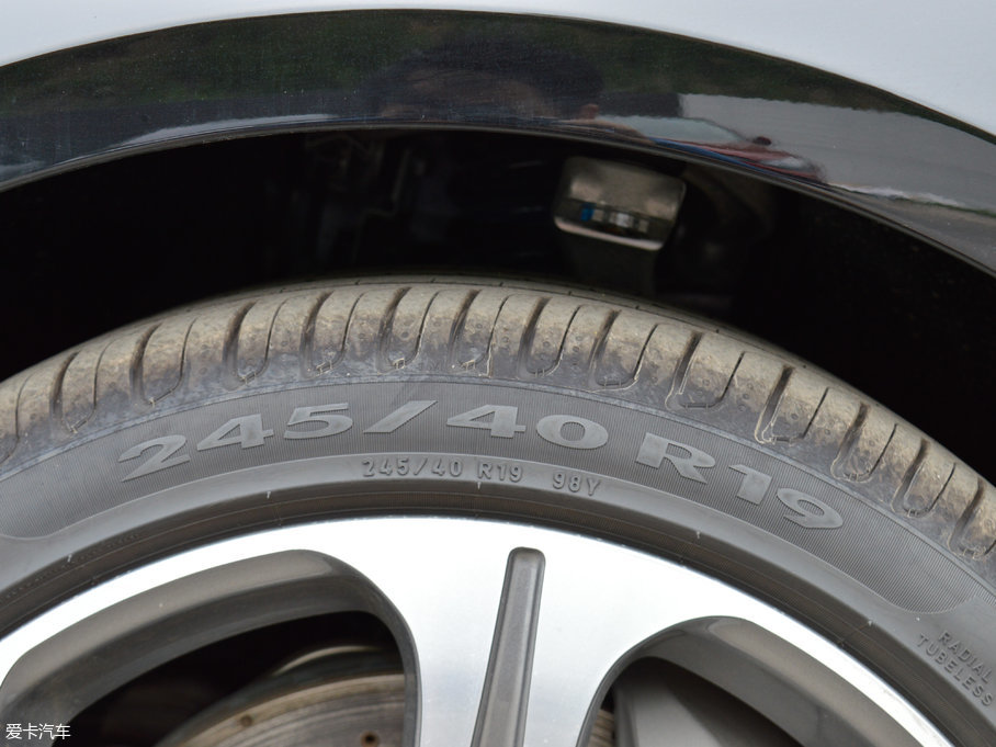 2017YE E 320L 4MATIC \