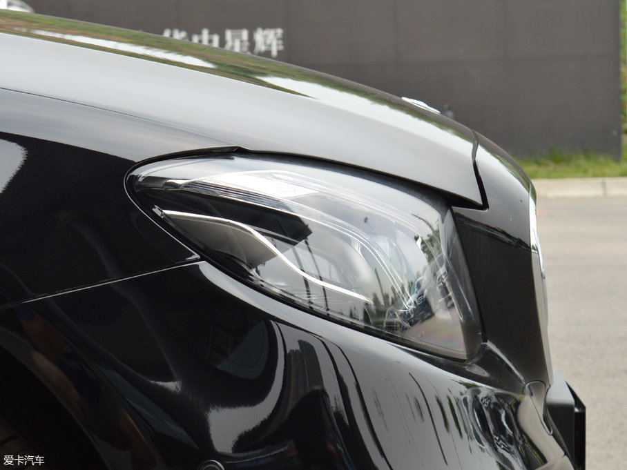 2017YE E 320L 4MATIC \