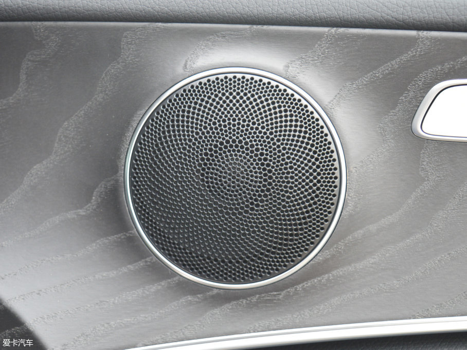 2017YE E 320L 4MATIC \