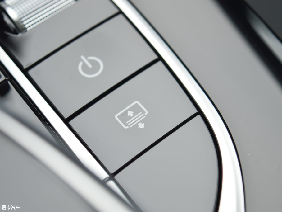 2017YE E 320L 4MATIC \