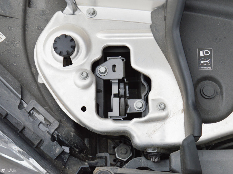 2017YE E 320L 4MATIC \