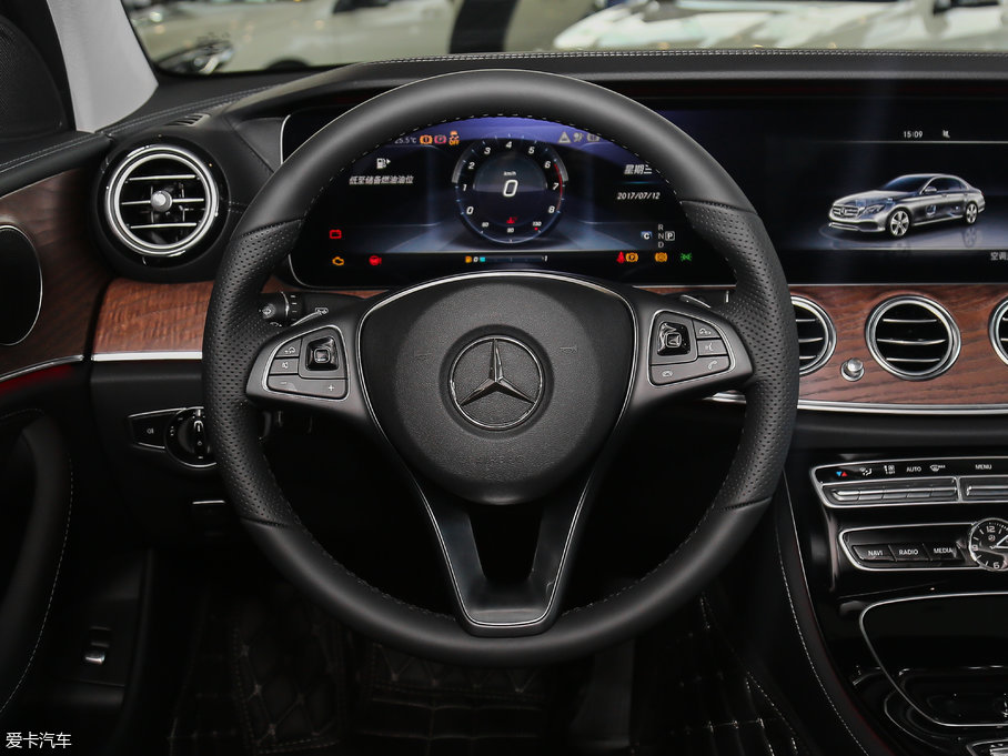 2017YE(j) E 300L A