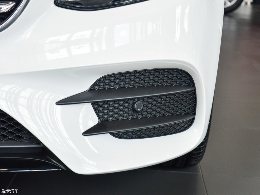 2017YE Ŀ E 200 4MATIC \