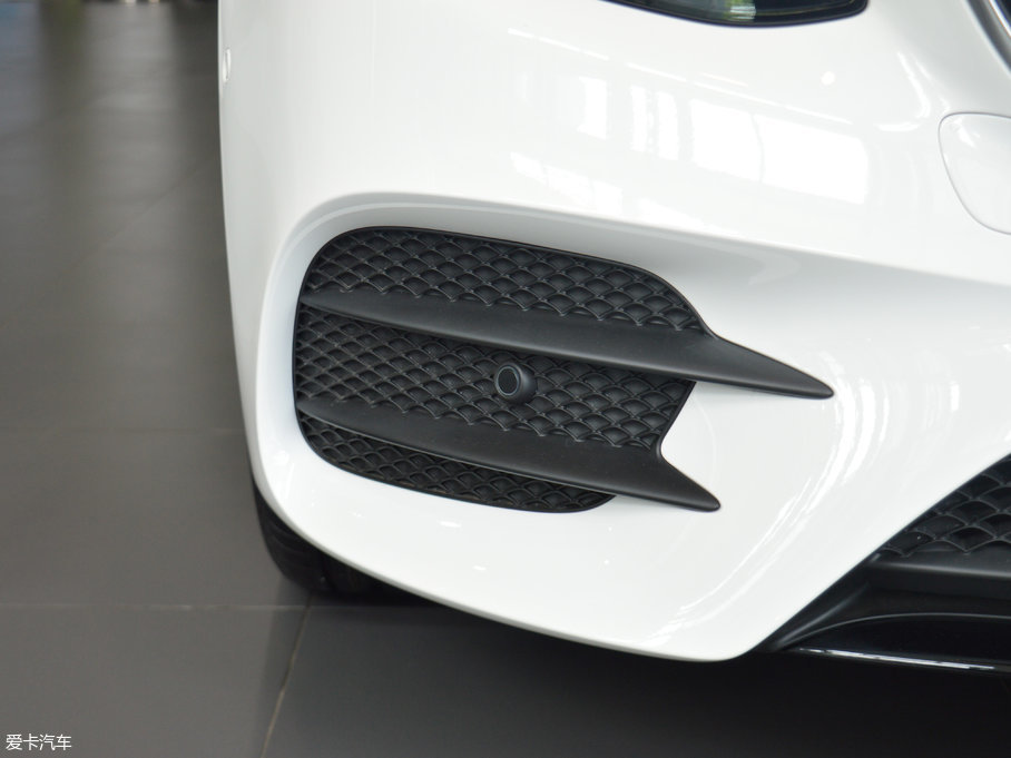 2017YE Ŀ E 200 4MATIC \