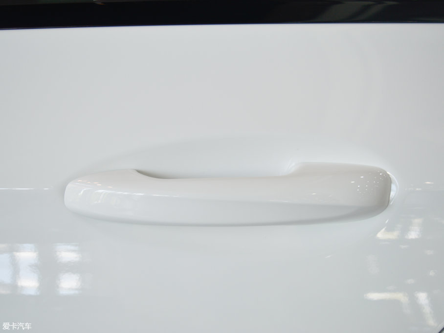 2017YE Ŀ E 200 4MATIC \