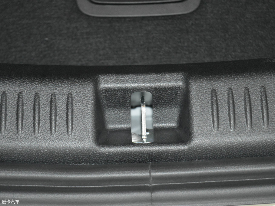 2017YE Ŀ E 200 4MATIC \