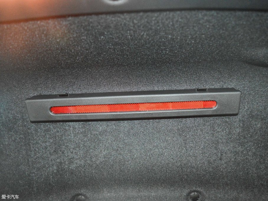 2017YE Ŀ E 200 4MATIC \