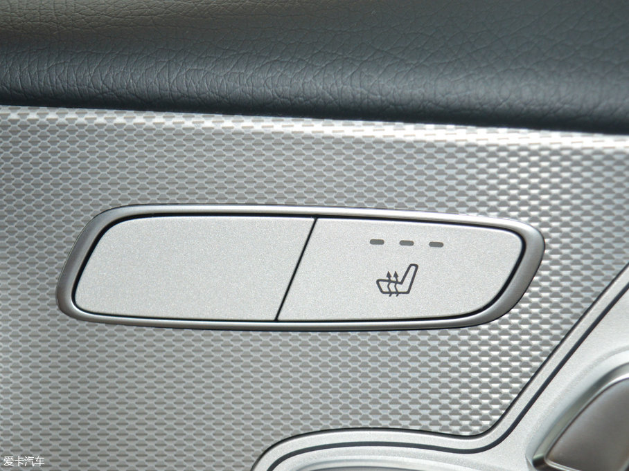 2017YE Ŀ E 200 4MATIC \