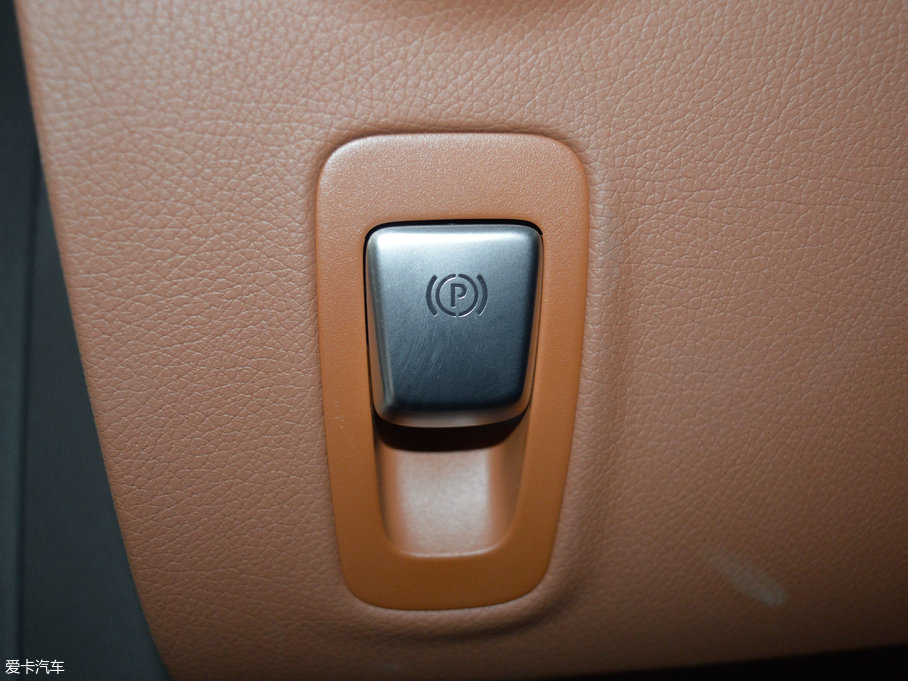 2017YE Ŀ E 200 4MATIC \