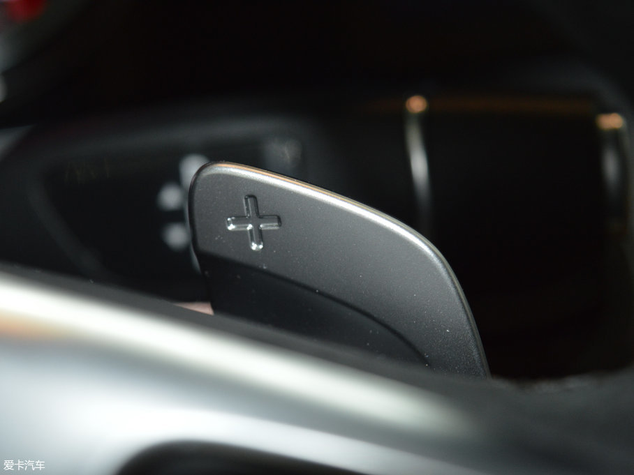 2017YE Ŀ E 200 4MATIC \(yn)(dng)