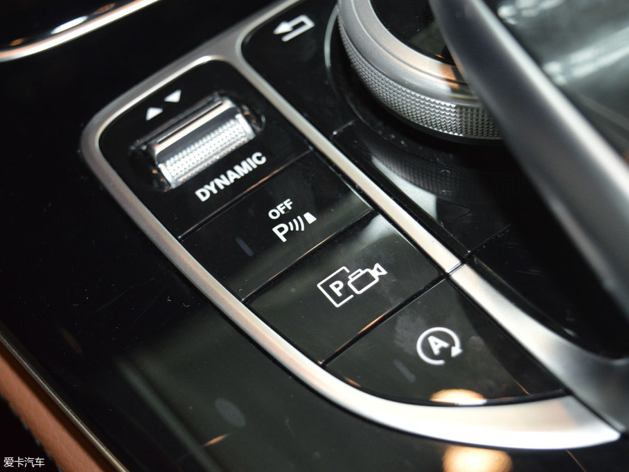 2017YE Ŀ E 200 4MATIC \