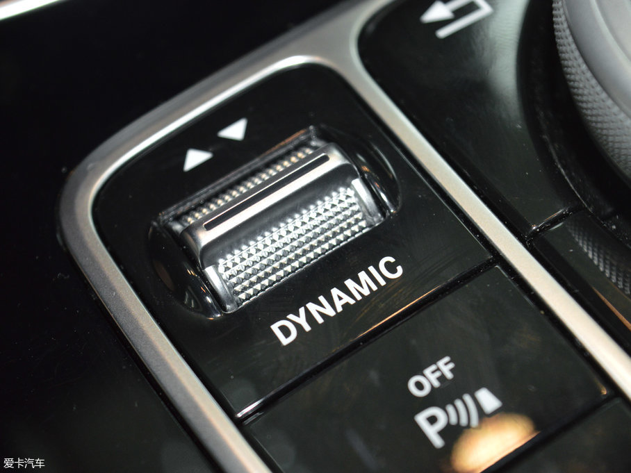 2017YE Ŀ E 200 4MATIC \